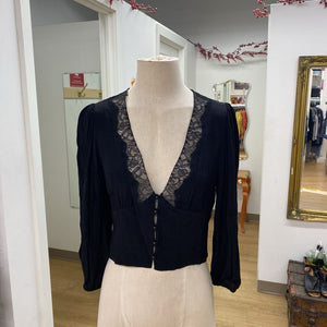 Wilfred top M