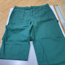 Load image into Gallery viewer, H&amp;M carpenter style pants 16

