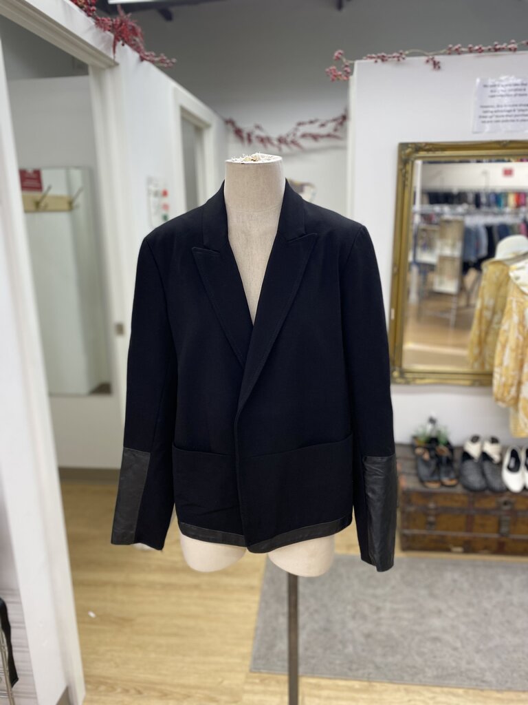Danier leather trim blazer L