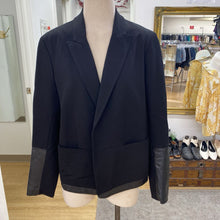 Load image into Gallery viewer, Danier leather trim blazer L
