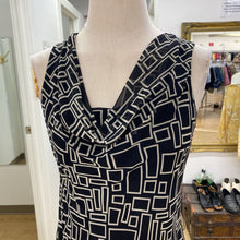 Load image into Gallery viewer, Signature Robbie Bee Dress 8
