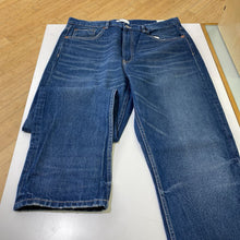 Load image into Gallery viewer, Zara Straight Fit jeans NWT 12
