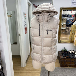 Columbia puffer vest XS