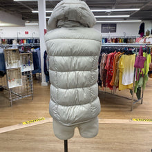 Load image into Gallery viewer, Columbia puffer vest XS
