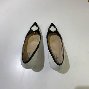 L.K. Bennett pumps 39.5