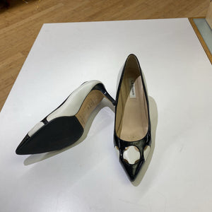 L.K. Bennett pumps 39.5