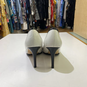 L.K. Bennett pumps 39.5