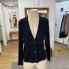 Load image into Gallery viewer, Uniqlo knit top L
