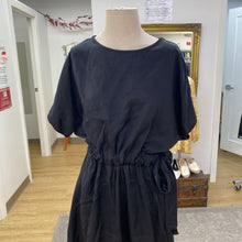Load image into Gallery viewer, Mas Montreal dress XL

