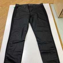 Load image into Gallery viewer, Second Yoga Jeans skinny jeans

