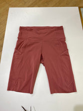 Load image into Gallery viewer, Lululemon shorts 8
