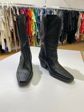 Load image into Gallery viewer, L&#39;intervalle cowboy style boots 37
