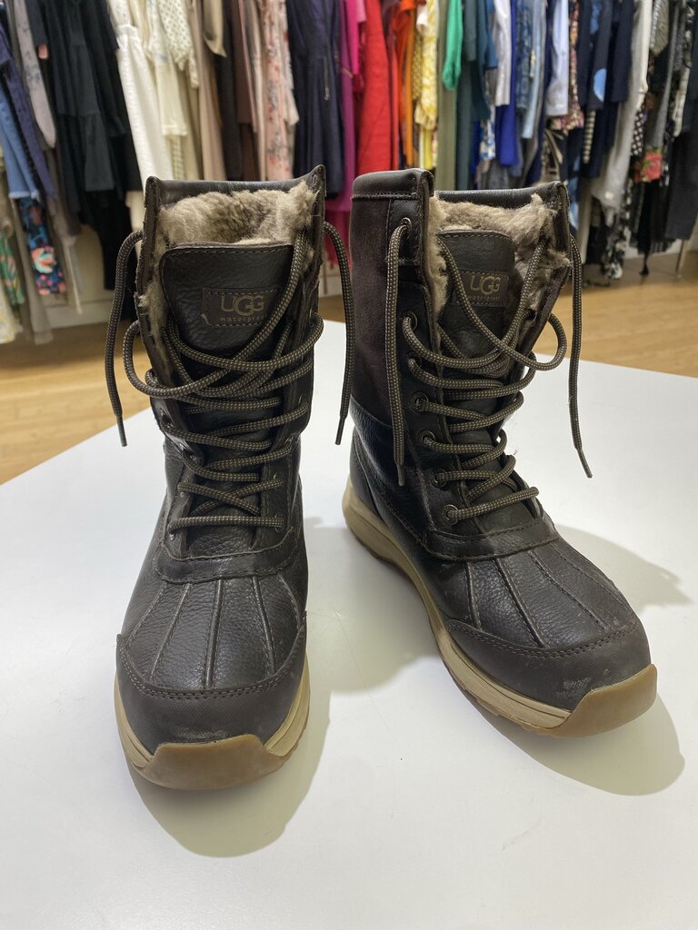 UGG boots 7/38