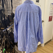 Load image into Gallery viewer, Contemporaine striped button down top XXL
