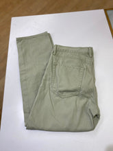 Load image into Gallery viewer, Club Monaco jeans 29
