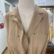 Load image into Gallery viewer, Banana Republic dress 10
