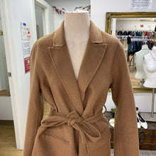 Load image into Gallery viewer, Zara wool/blend light coat M
