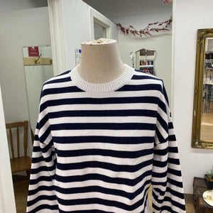Tristan striped sweater M