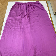 Load image into Gallery viewer, Viens Avec Moi satin pants NWT S
