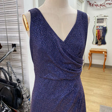 Load image into Gallery viewer, Laura metallic evening dress 10p
