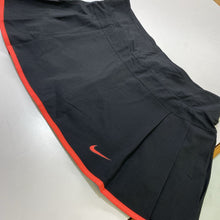 Load image into Gallery viewer, Nike Sportswear tennis skort L
