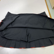 Load image into Gallery viewer, Nike Sportswear tennis skort L
