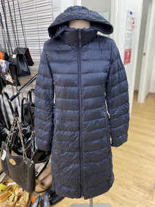Uniqlo packable ultra light down coat XS