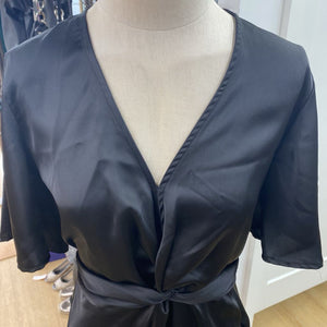 bishop + young satin dress S