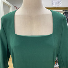 Load image into Gallery viewer, Boss Doneba dress NWT 38 *Retails $675
