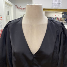 Load image into Gallery viewer, RW&amp;CO puff sleeve satin top NWT XL
