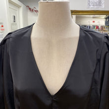 Load image into Gallery viewer, RW&amp;CO puff sleeve satin top NWT XL
