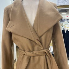 Load image into Gallery viewer, Babaton Connor Coat M
