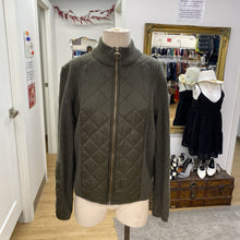 Load image into Gallery viewer, Barbour quilted jacket 12
