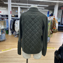 Load image into Gallery viewer, Barbour quilted jacket 12
