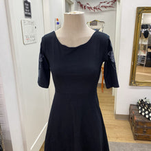 Load image into Gallery viewer, Eve Lavoie dress XS
