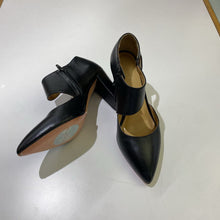 Load image into Gallery viewer, Poppy Barley sandals 6

