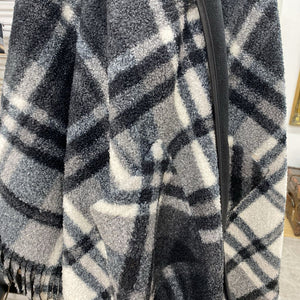 Parasuco teddy shawl NWT O/S
