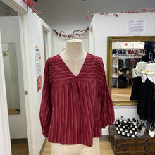 Load image into Gallery viewer, Madewell metallic detail top S
