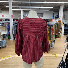 Load image into Gallery viewer, Madewell metallic detail top S
