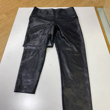 Load image into Gallery viewer, Knix coated leggings S

