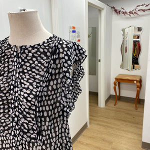 Club Monaco top M