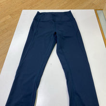 Load image into Gallery viewer, Lululemon leggings 6
