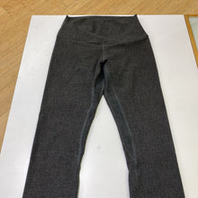 Load image into Gallery viewer, Lululemon leggings 6
