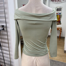 Load image into Gallery viewer, Babaton Ten off shoulder gathered top NWT S
