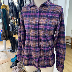 Woolrich cotton button up M