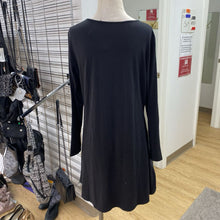 Load image into Gallery viewer, Betabrand tencel/silk/blend dress M
