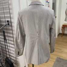 Load image into Gallery viewer, Banana Republic Long and Lean blazer NWT 14
