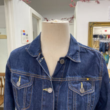 Load image into Gallery viewer, Lucky Brand denim jacket M
