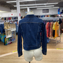 Load image into Gallery viewer, Lucky Brand denim jacket M
