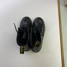 Load image into Gallery viewer, Dr. Martens boots 38/7
